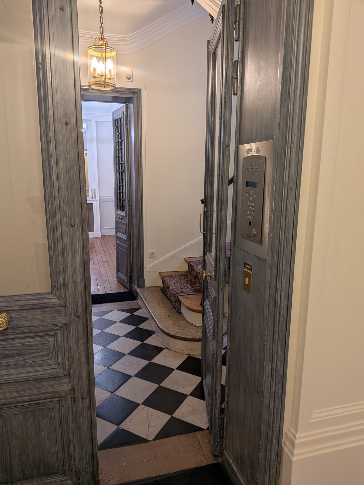 Accès et entrée du cabinet